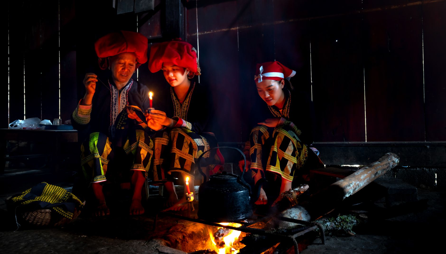 Nhà Hàng Red Dao